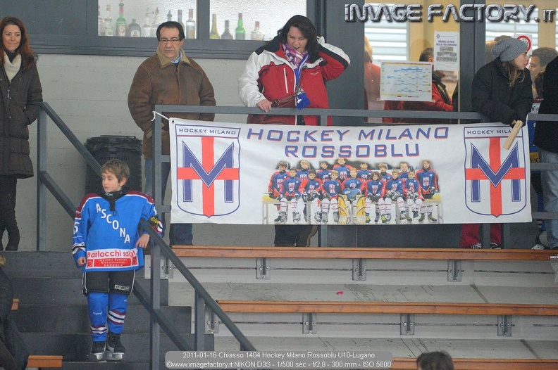 2011-01-16 Chiasso 1404 Hockey Milano Rossoblu U10-Lugano.jpg